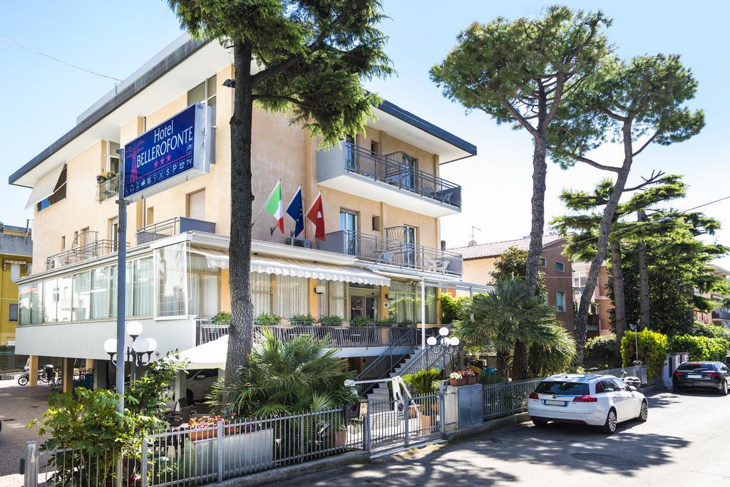 Hotel Bellerofonte Римини Екстериор снимка