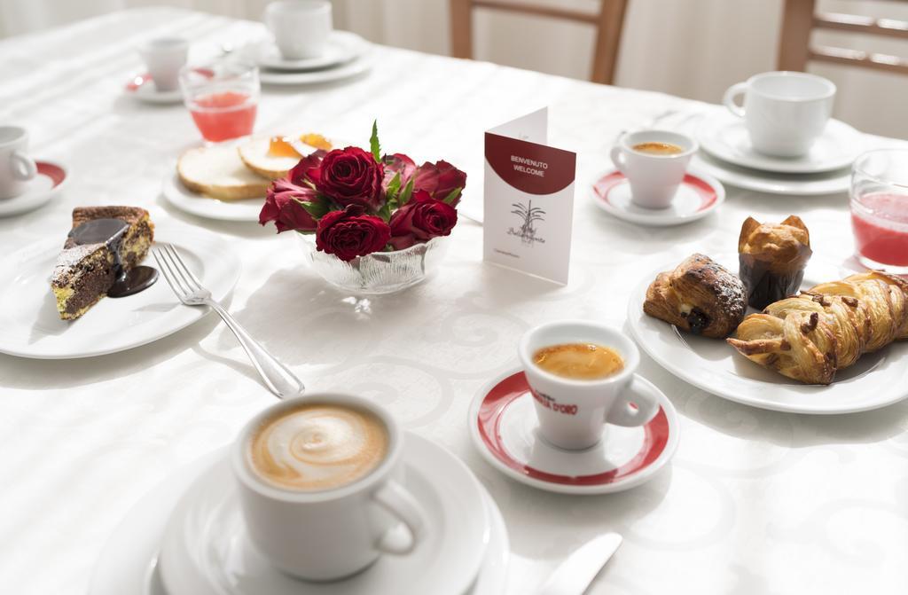 Hotel Bellerofonte Римини Екстериор снимка